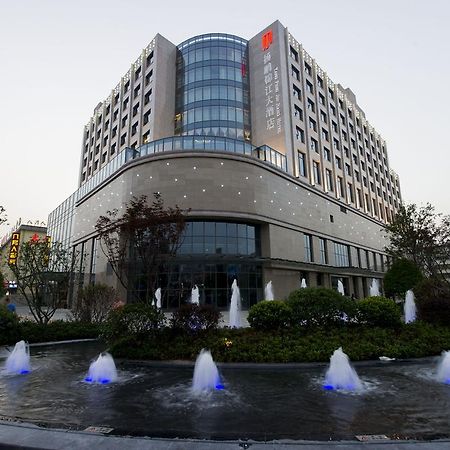Yang Peng Jin Jiang Hotel Yangzhou Exterior foto