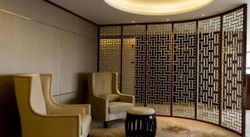 Yang Peng Jin Jiang Hotel Yangzhou Exterior foto