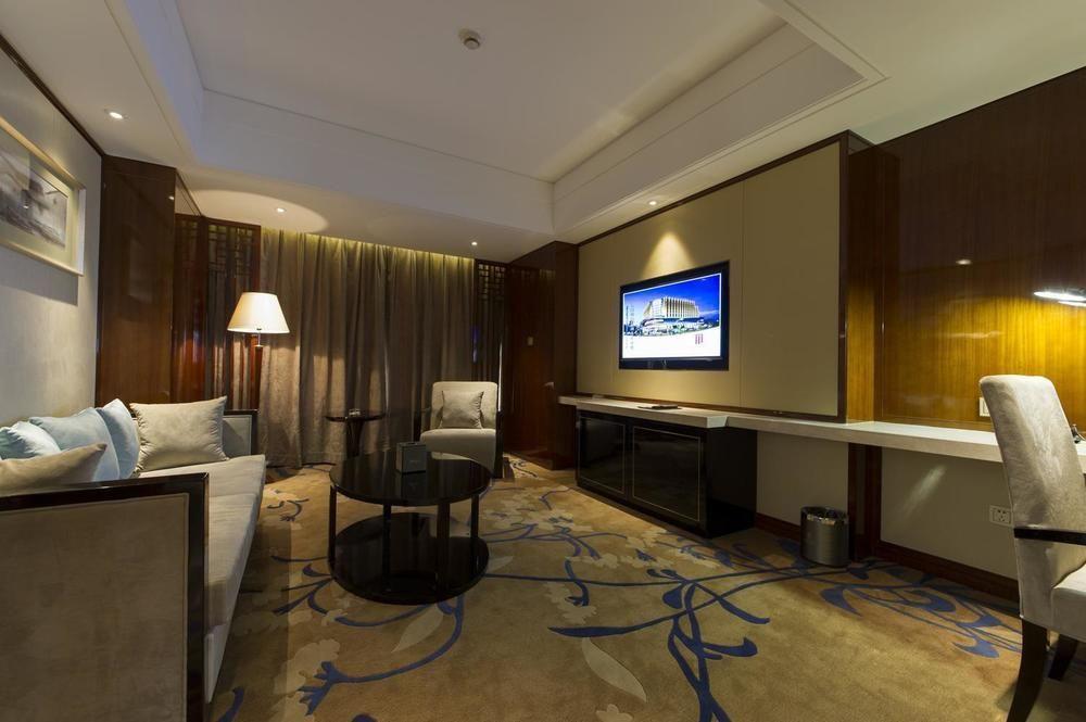 Yang Peng Jin Jiang Hotel Yangzhou Exterior foto