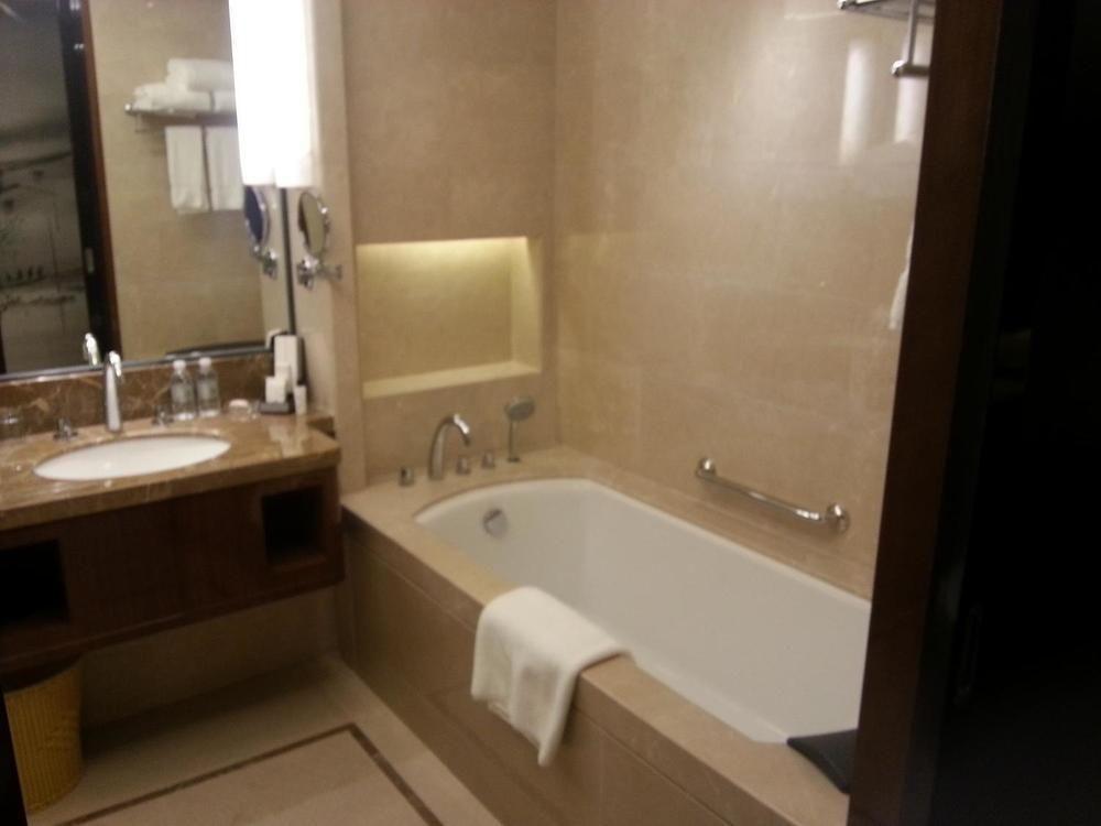 Yang Peng Jin Jiang Hotel Yangzhou Exterior foto